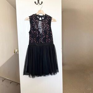 Black Lace Dress L